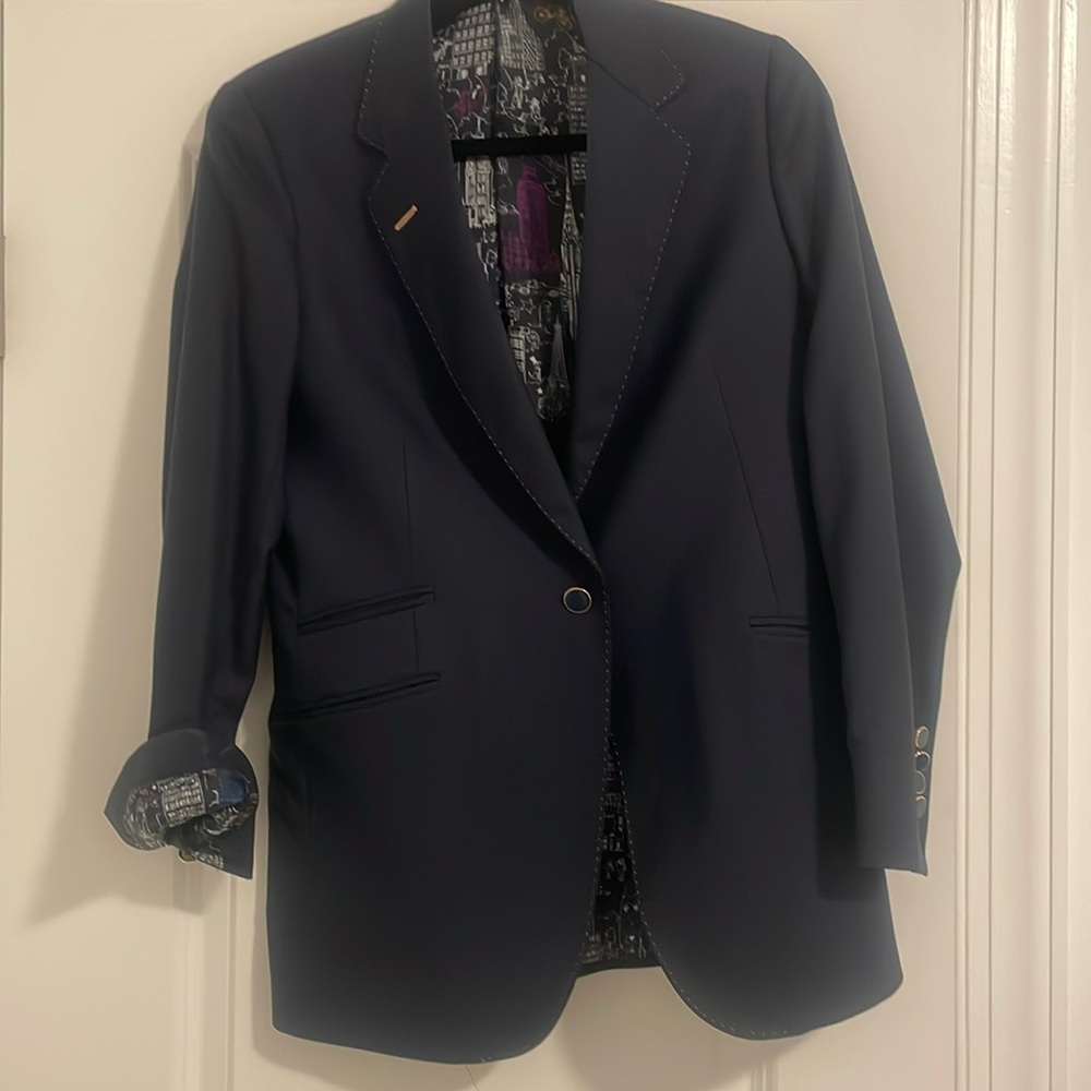 Custom navy glen plaid suit. Size: 10/Large